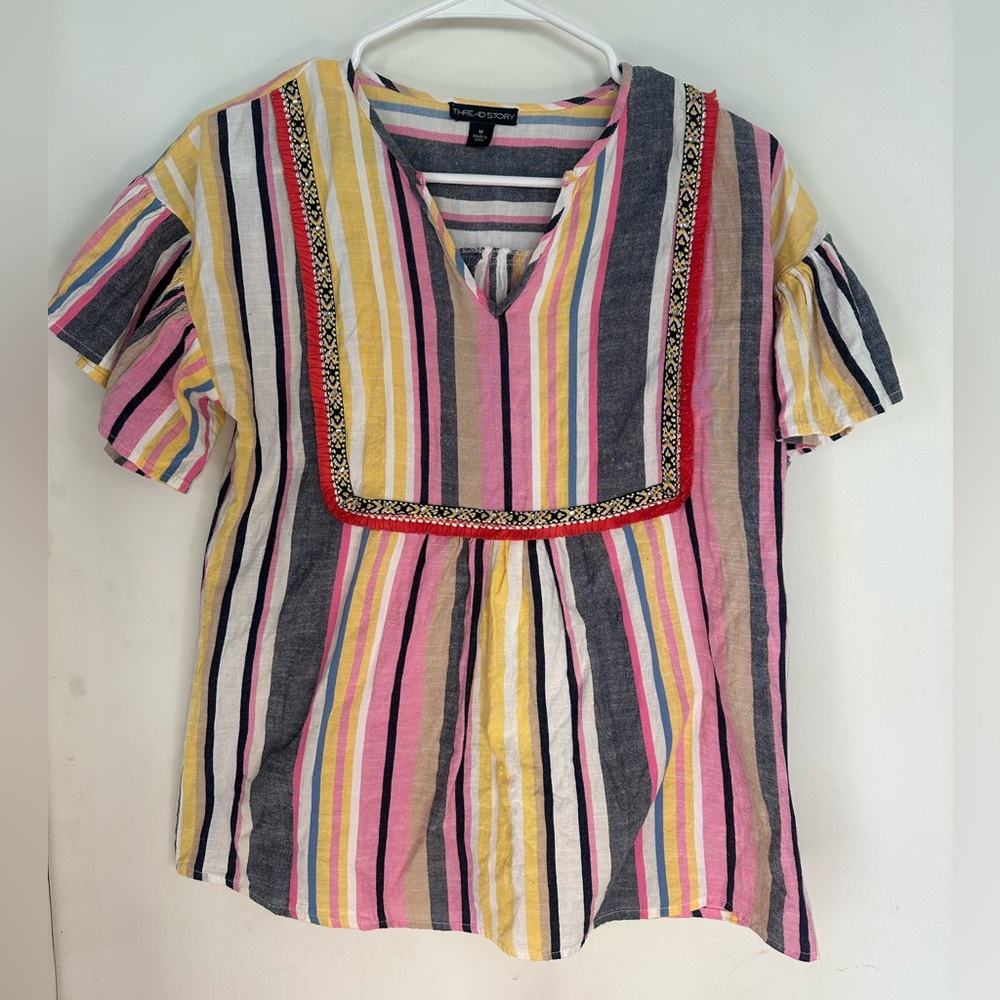 Thread Story Tribal Patterned Pink Multicolor Striped V-Neck Top Size Medium EUC